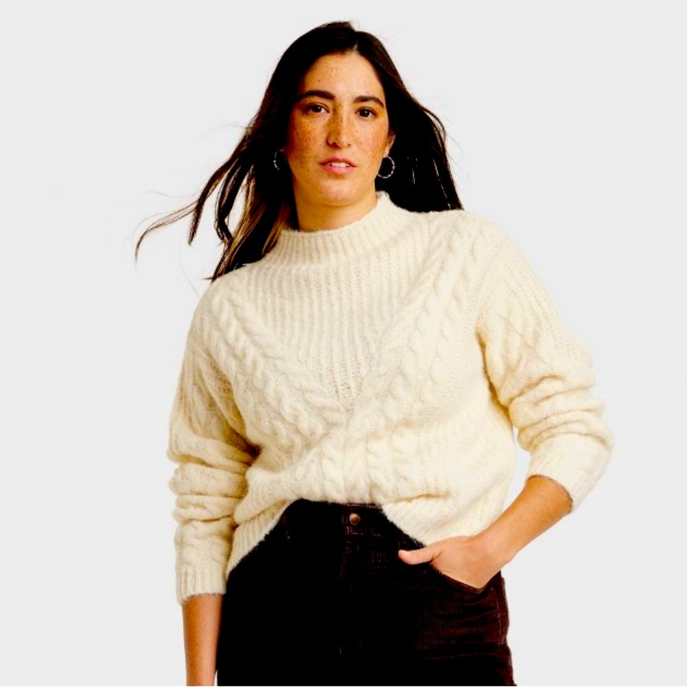 Universal thread Cable Mock Turtleneck Pullover Sweater Size small cream